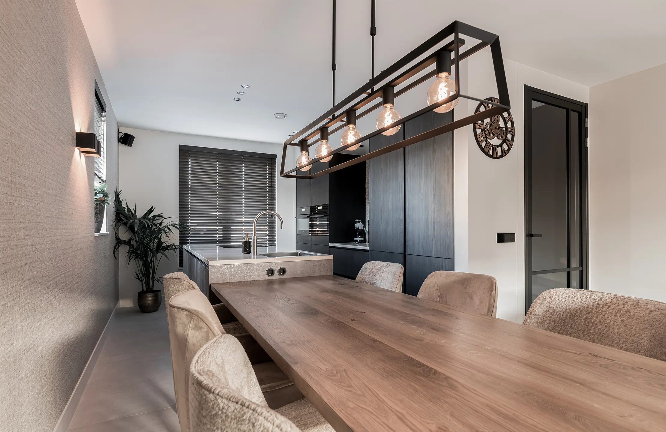 Hoekwoning